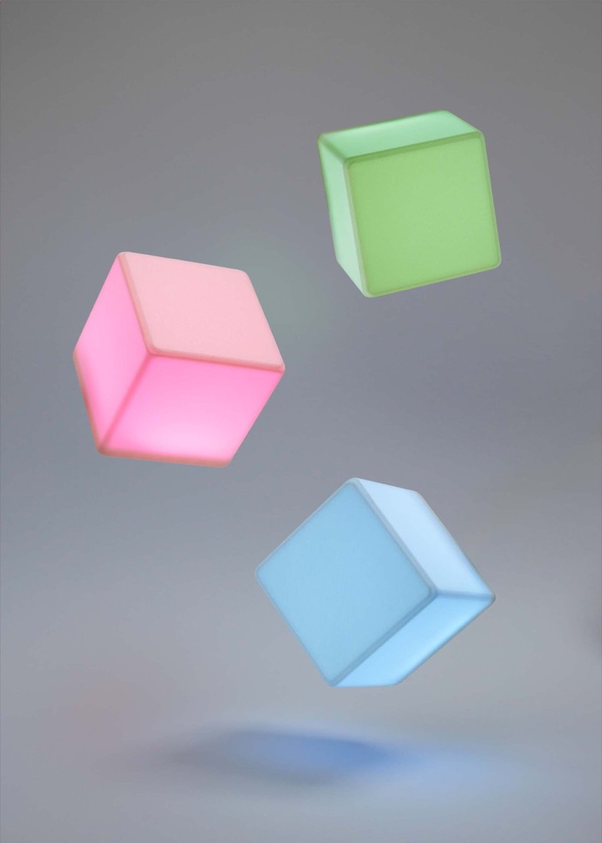 Trois cubes LittleCubes lumineux